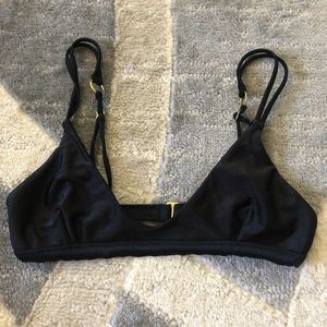 Basic black top size M